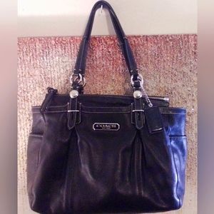 Excellent condition, Authentic Black mid size Coach Bag